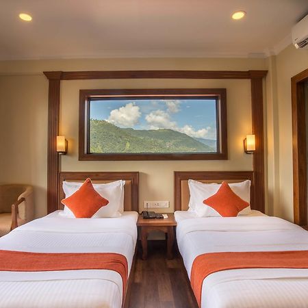 Hotel Portland Покхара Екстер'єр фото