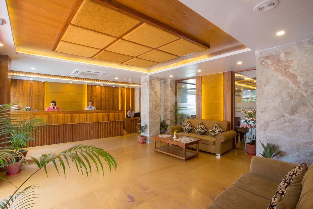 Hotel Portland Покхара Екстер'єр фото
