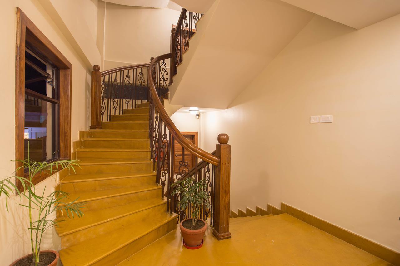 Hotel Portland Покхара Екстер'єр фото